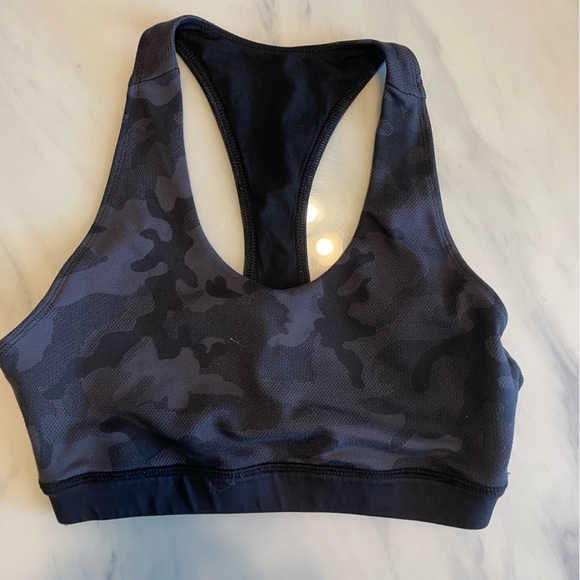 P’tula Stealth Sports bra - Picture 1 of 3